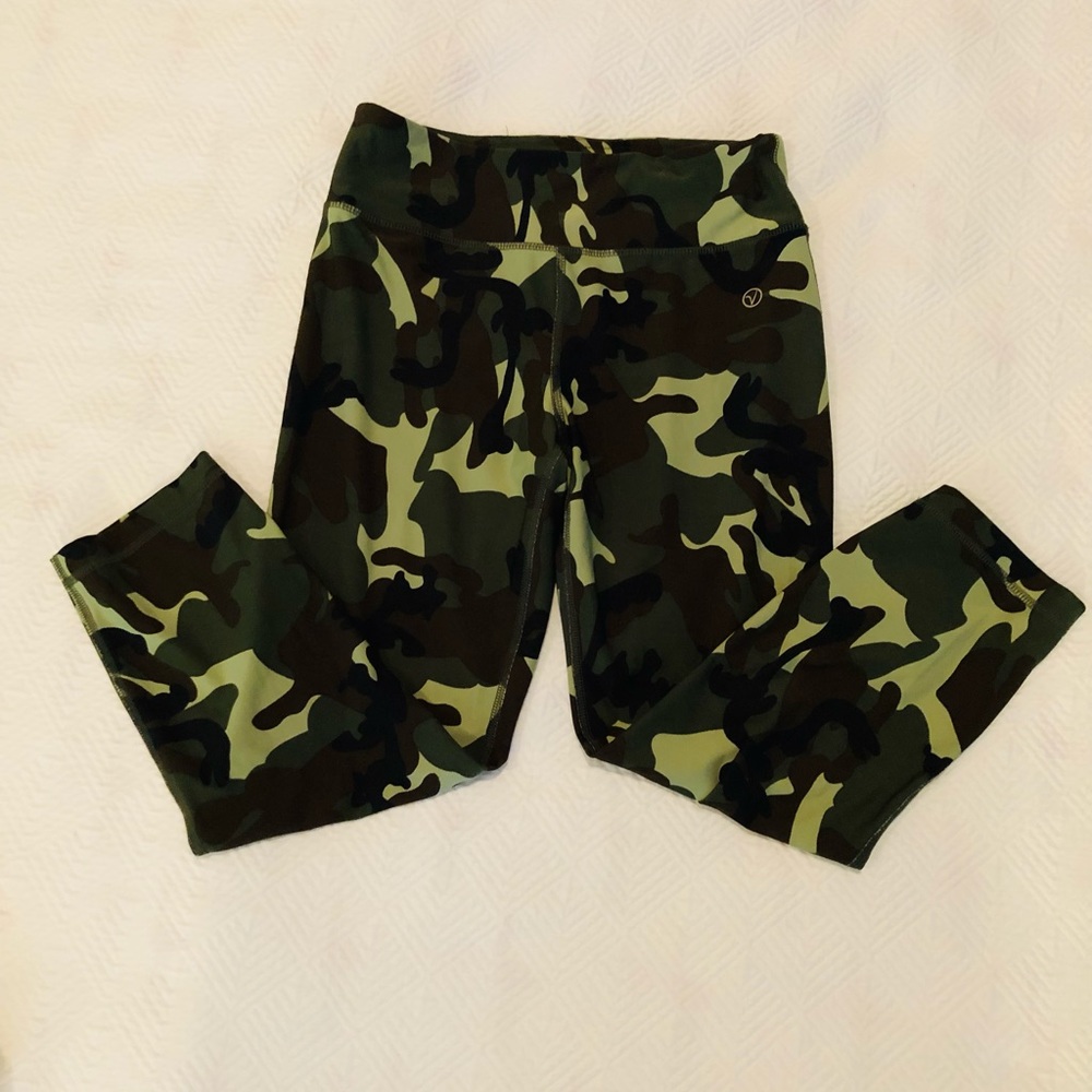 Vogo Performance Camo Leggings Size Small